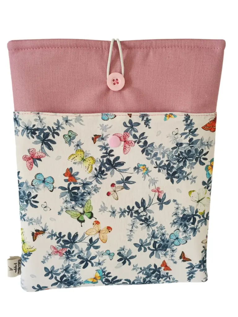 Funda literaria Mariposas Chari